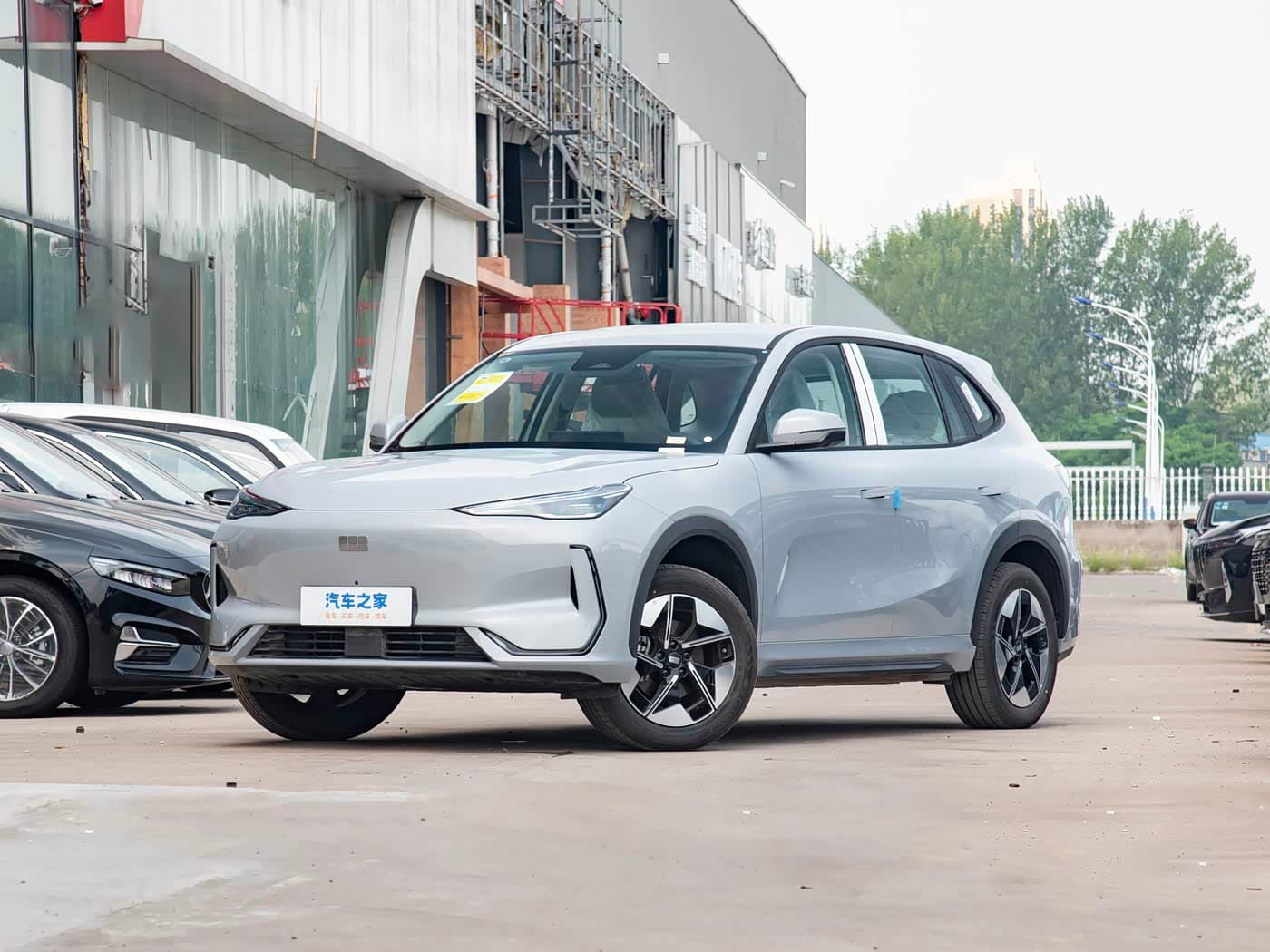 Geely Galaxy E5