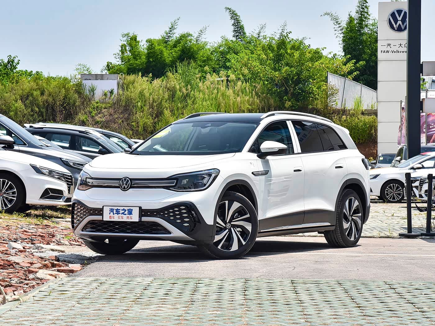 Volkswagen ID.6 CROZZ PRO